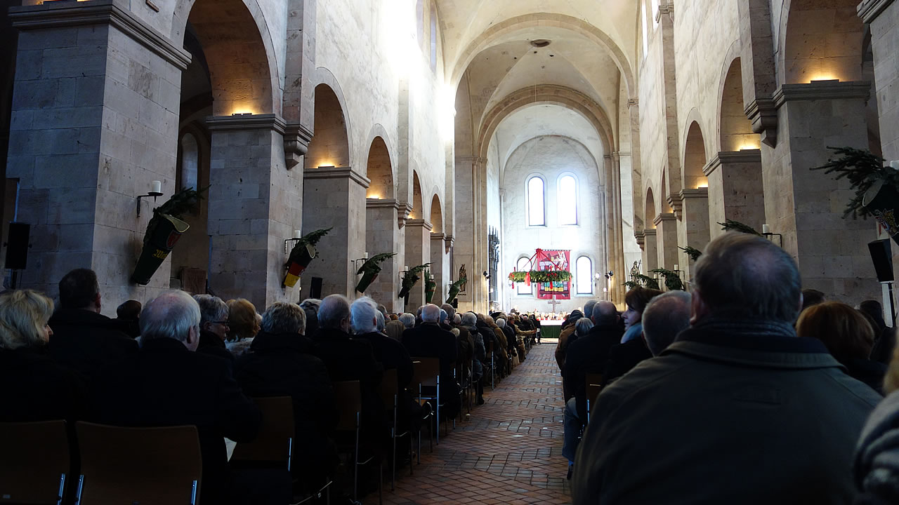 Erntedankfeier der Rheingauer Winzer im Kloster Eberbach
