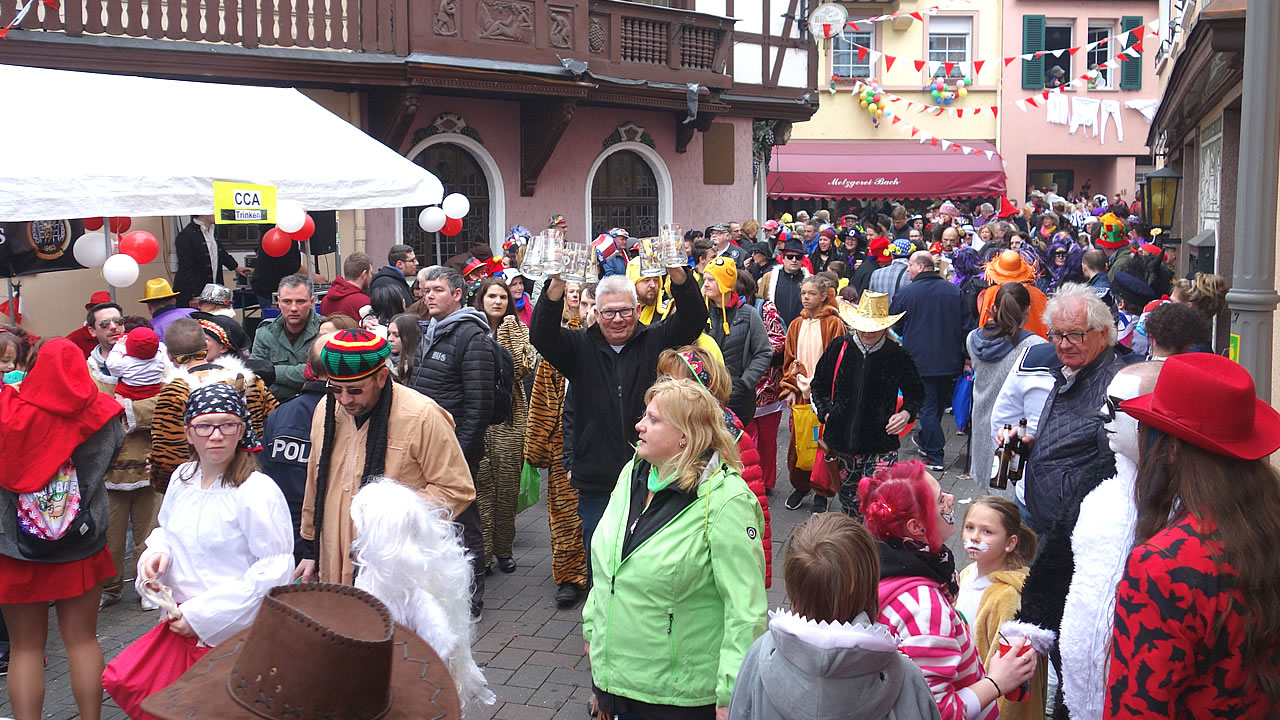 Rosenmontagsumzug in Assmannshausen