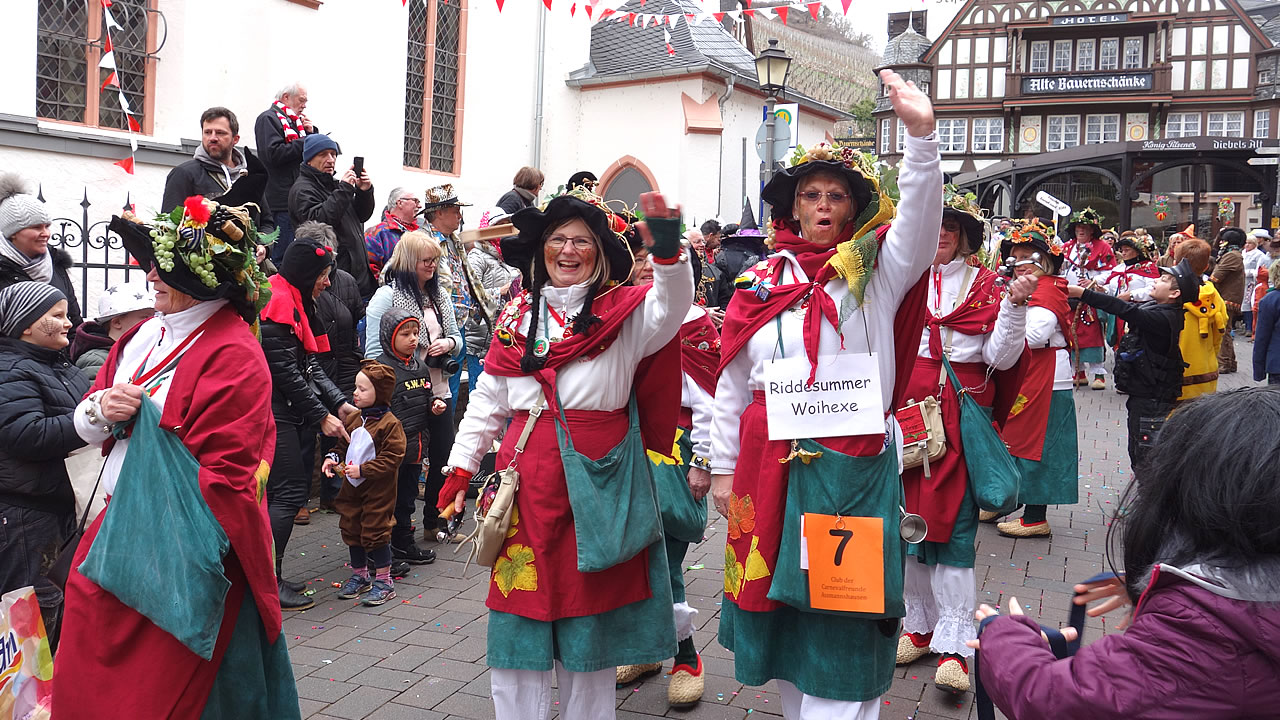 Rosenmontagsumzug in Assmannshausen