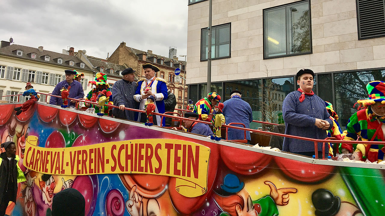 Wiesbadener Fastnachtszug