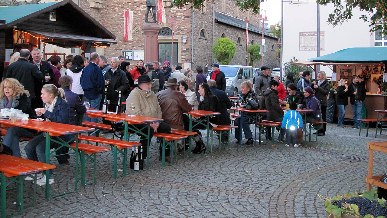 Tage des Federweissen