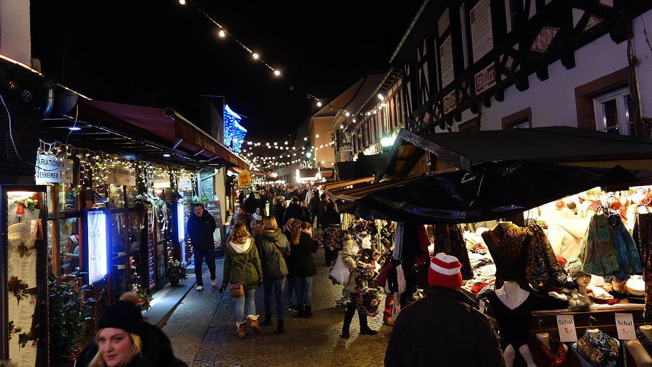 Weihnachtsmarkt der Nationen in Rüdesheim am Rhein